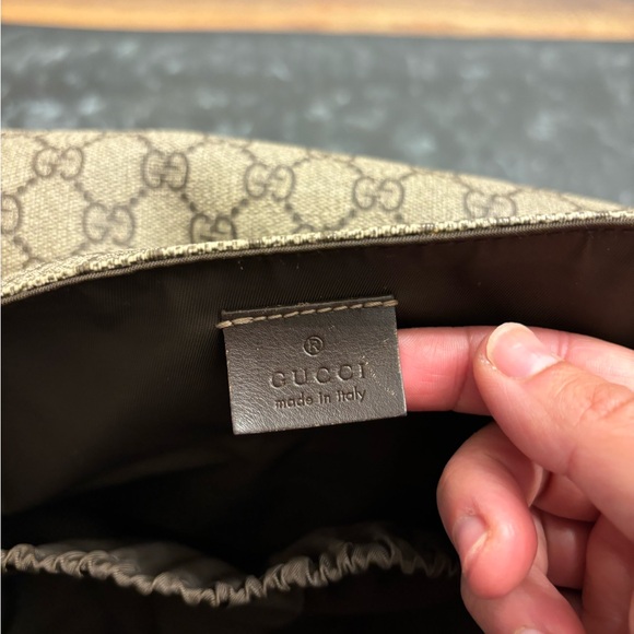 COPY - GG SUPREME MEDIUM DIAPER BAG - Picture 7 of 10
